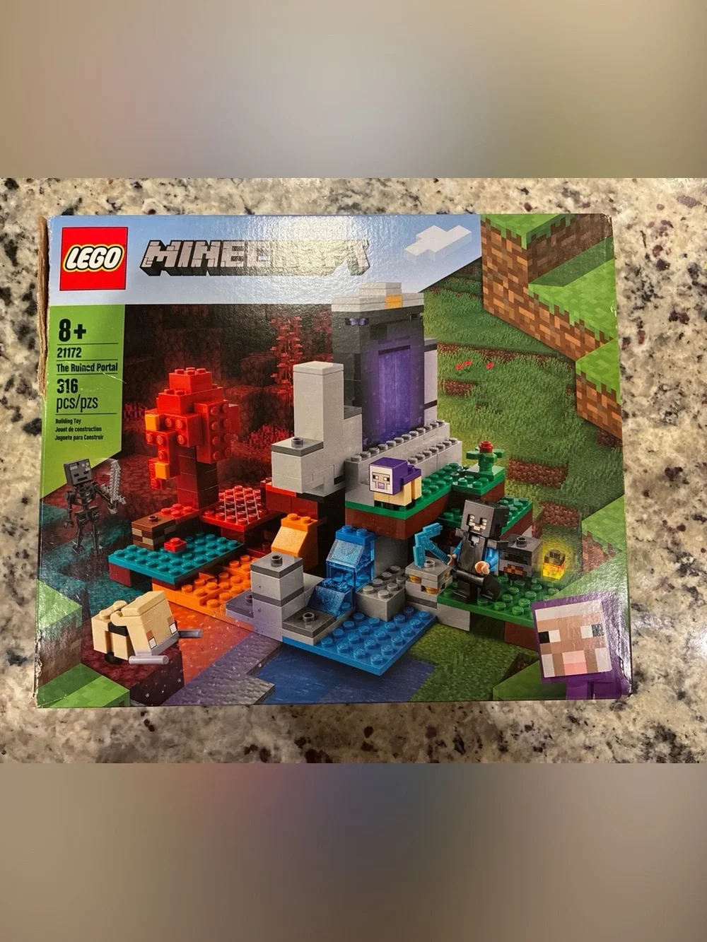 Lego Minecraft Build Set #21172 The Ruined Portal